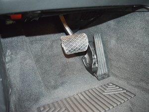 2017C 180 L \(yn)(dng) g