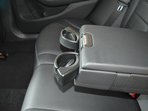 2017C 180 L \(yn)(dng) g