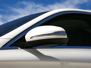 2017Ŀ C 200 L 4MATIC \Ӱ ^