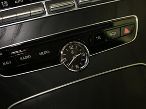 2017Ŀ C 200 L 4MATIC \(yn)Ӱ п؅^(q)