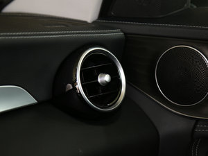 2017Ŀ C 200 L 4MATIC \(yn)Ӱ п؅^(q)