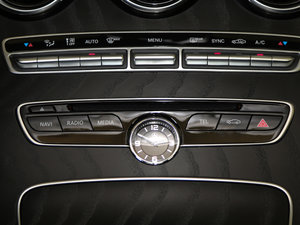 2017Ŀ C 200 L 4MATIC \Ӱ п؅^