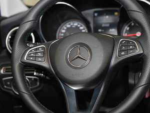 2017Ŀ C 200 L 4MATIC \Ӱ п؅^