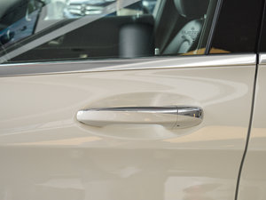 2017Ŀ C 180 L \ӕr {T