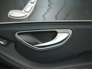 2017Ŀ C 180 L \(yn)(dng)r(sh) g