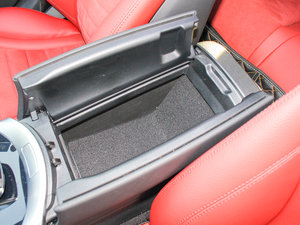 2017Ŀ C 200 \(yn)(dng) g