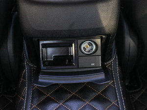 2017Ŀ C 200 \(yn)(dng) g