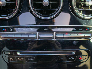 2017Ŀ C 200 \Ӱ п؅^(q)