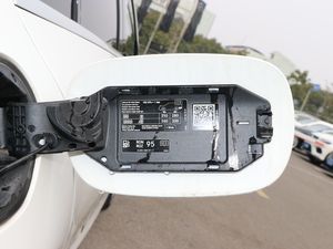 2017��C 350 eL �������^