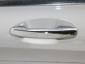 2017��C 350 eL �������^