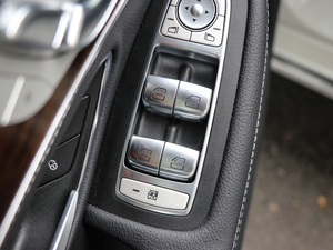 2017��C 350 eL �п؅^(q��)