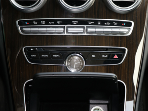 2017��C 350 eL �п؅^(q��)