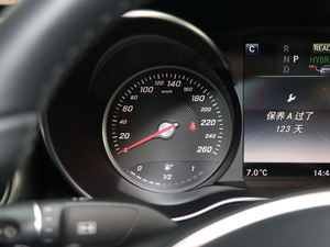 2017��C 350 eL �п؅^