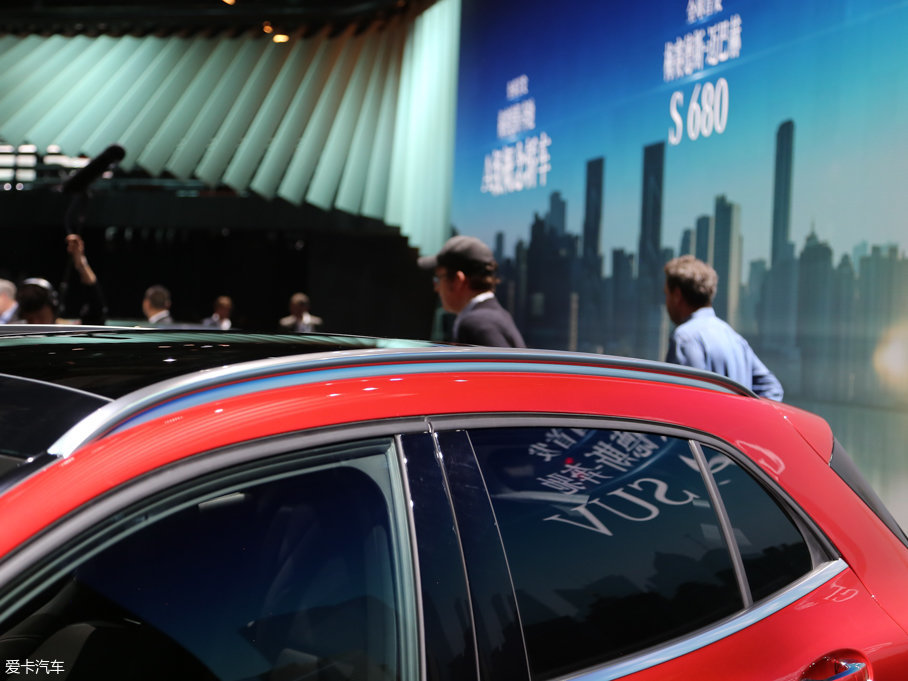 2017YGLA GLA 260 4MATIC \