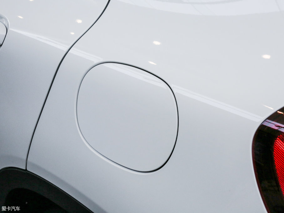 2017YGLA GLA 200 r