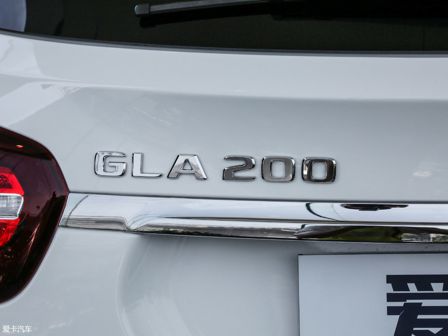 2017YGLA GLA 200 r(sh)