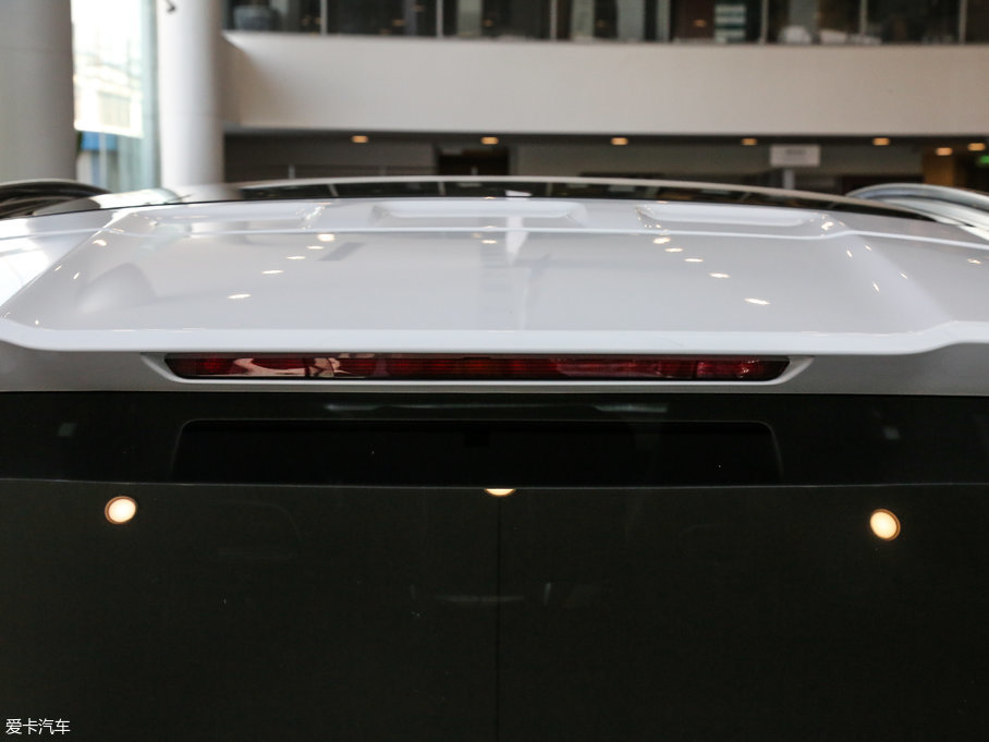 2017YGLA GLA 200 r