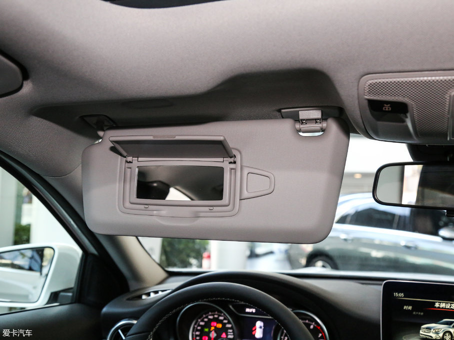 2017YGLA GLA 200 r