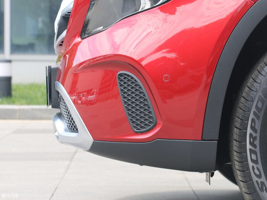 2017YGLA GLA 200 Ӹ