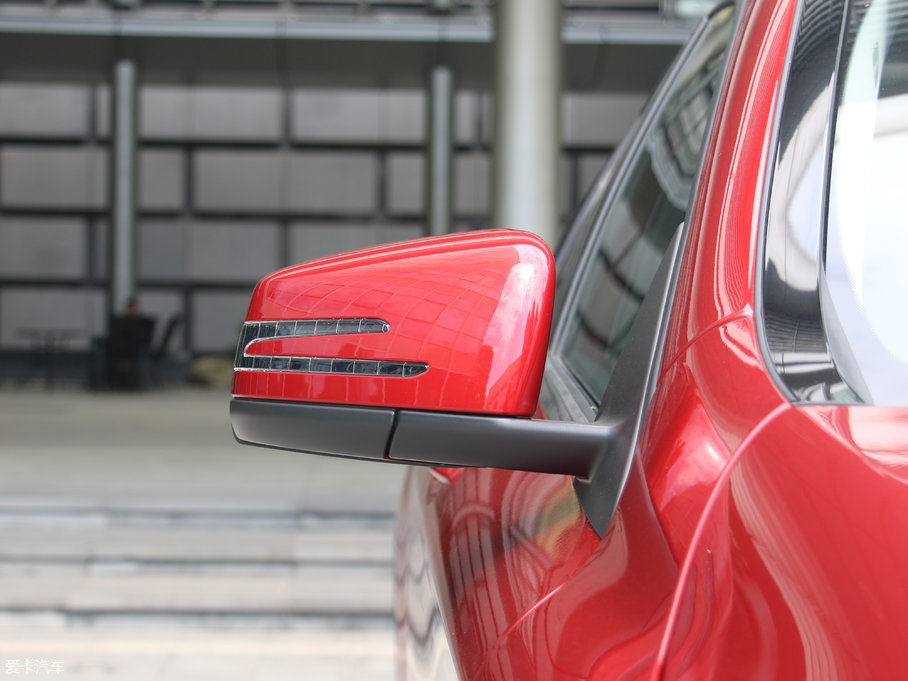 2017YGLA GLA 200 Ӹ