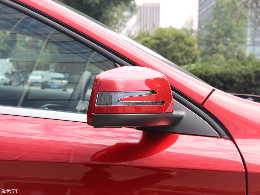 2017YGLA GLA 200 Ӹ