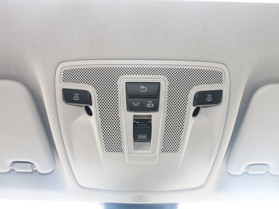 2017YGLA GLA 200 Ӹ