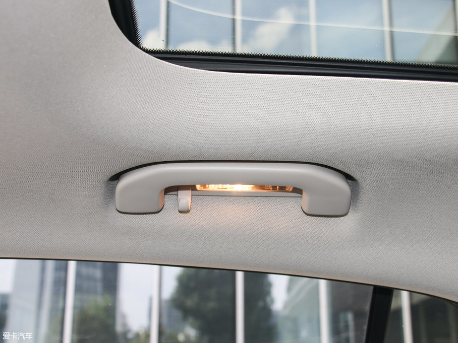 2017YGLA GLA 200 Ӹ