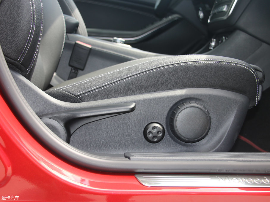 2017YGLA GLA 200 Ӹ