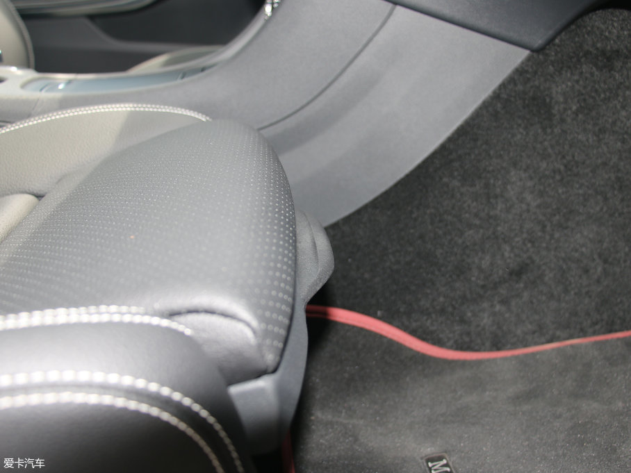 2017YGLA GLA 200 Ӹ