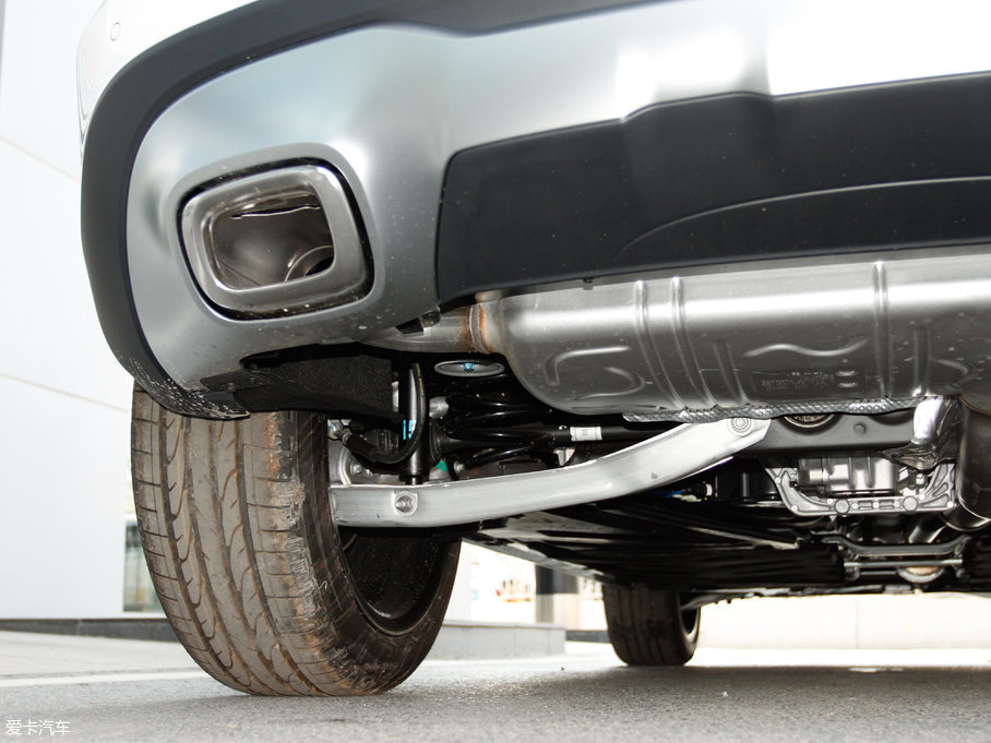 2017YGLA GLA 220 4MATIC r