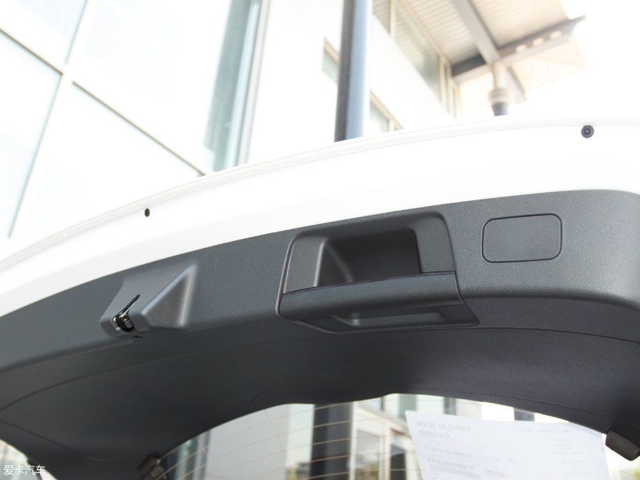 2017YGLA GLA 220 4MATIC r(sh)