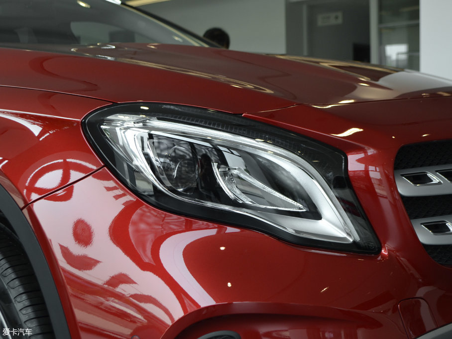 2017YGLA GLA 200 r