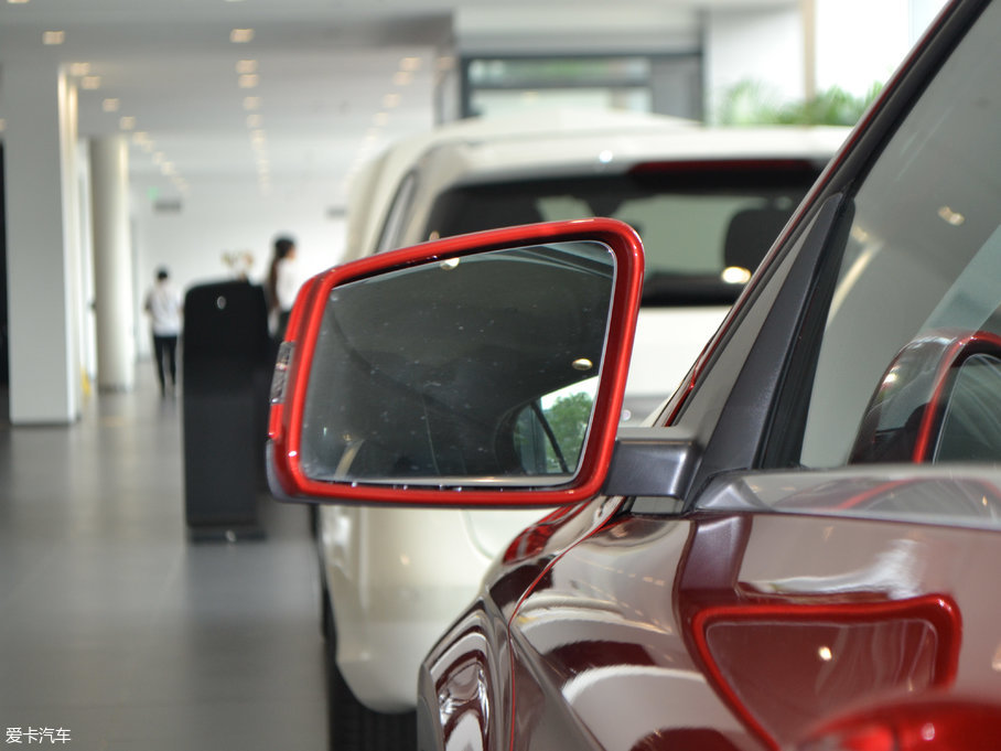 2017YGLA GLA 200 r