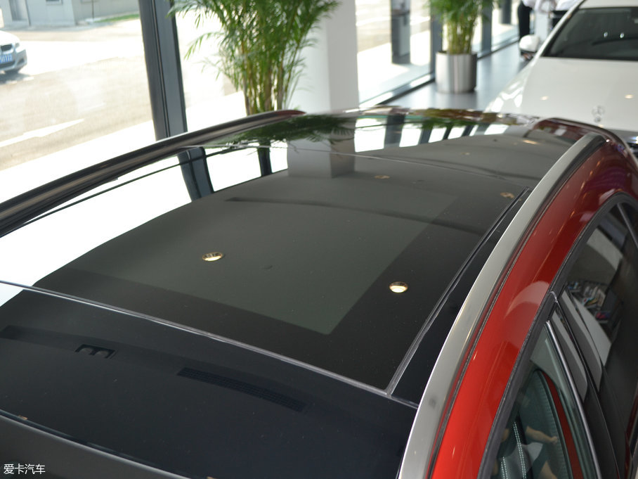 2017YGLA GLA 200 r