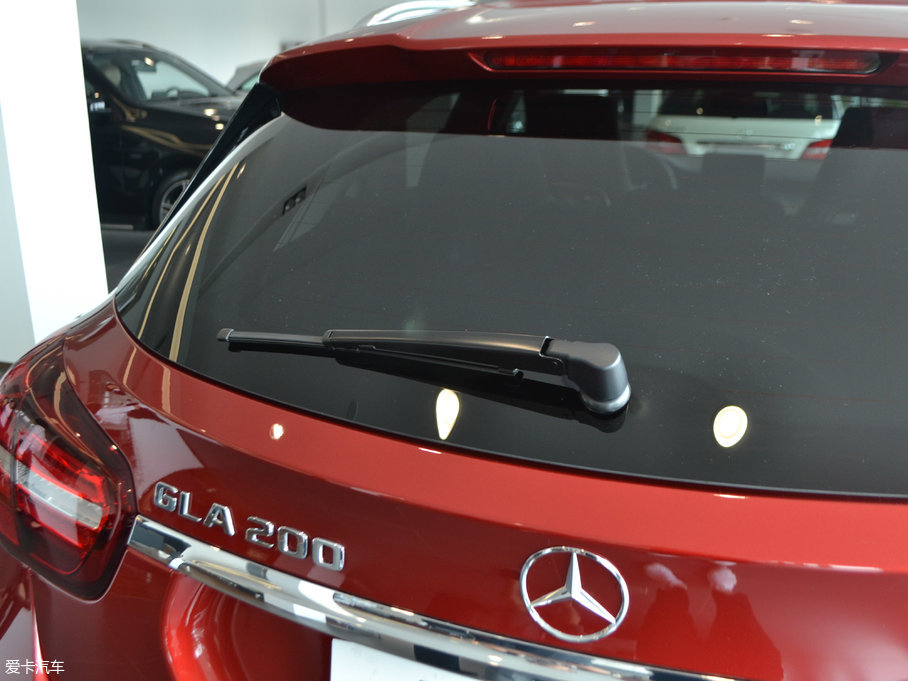 2017YGLA GLA 200 r