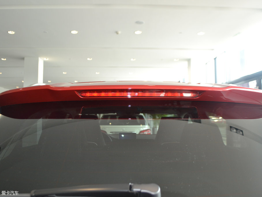 2017YGLA GLA 200 r