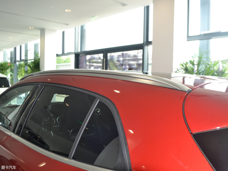 2017YGLA GLA 200 r