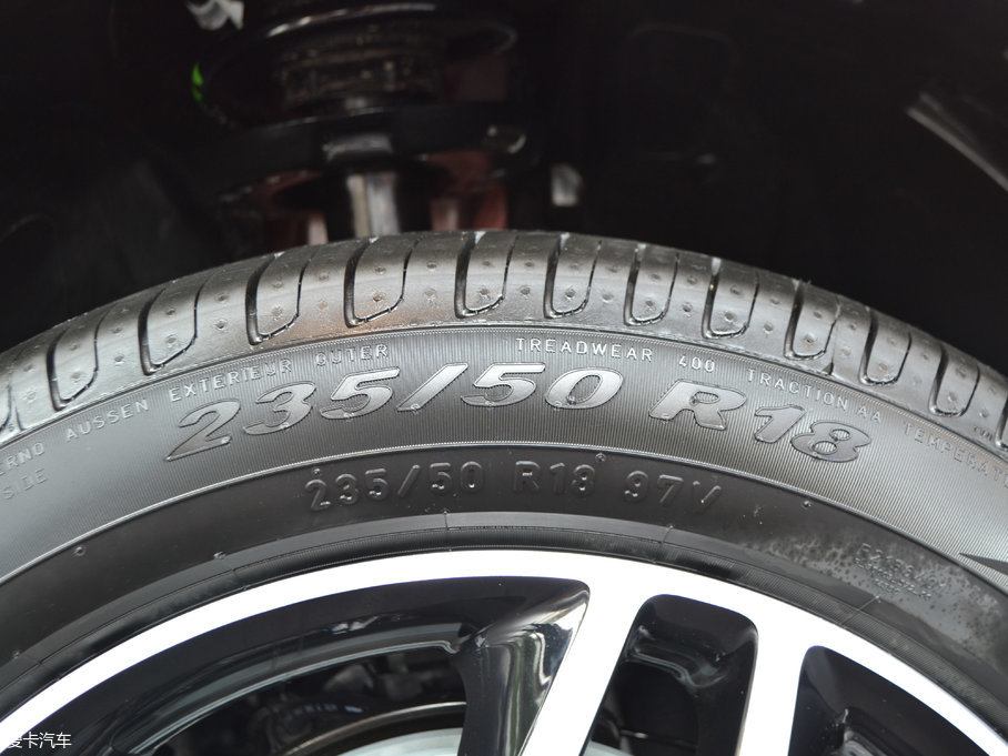 2017YGLA GLA 200 r