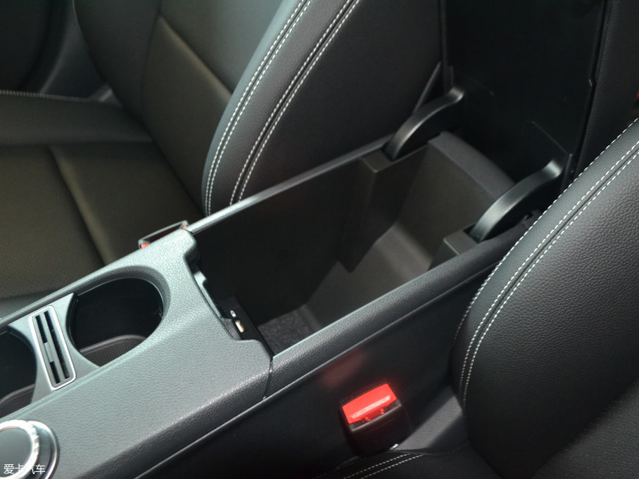 2017YGLA GLA 200 r(sh)