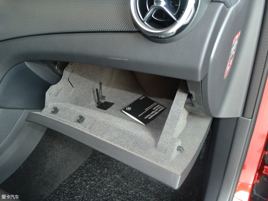 2017YGLA GLA 200 r