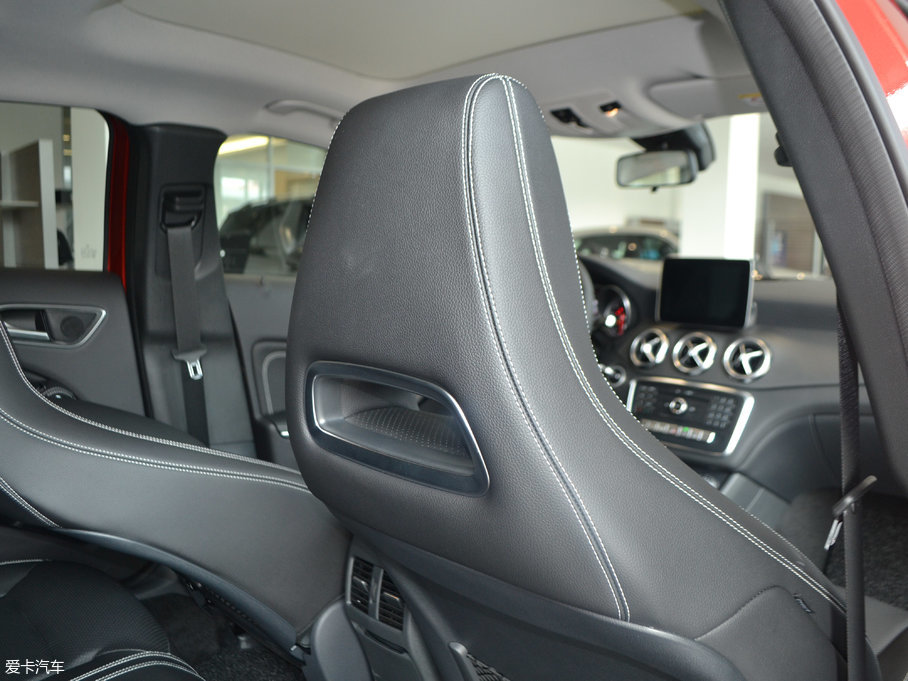 2017YGLA GLA 200 r