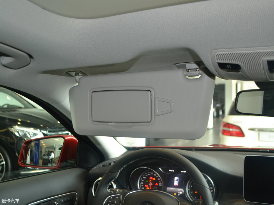 2017YGLA GLA 200 r