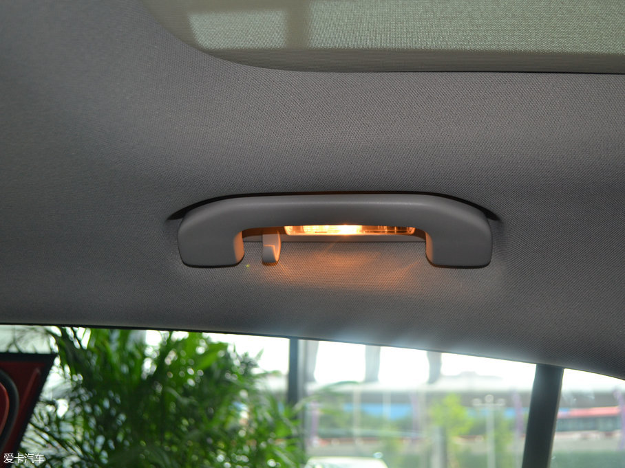 2017YGLA GLA 200 r