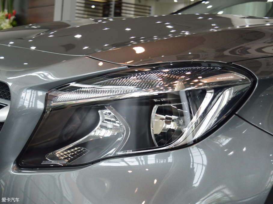 2017YGLA GLA 200 Ӹ