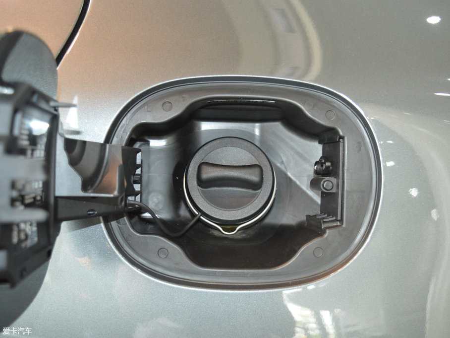 2017YGLA GLA 200 Ӹ