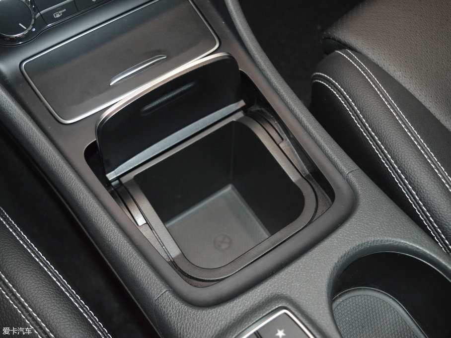 2017YGLA GLA 200 Ӹ