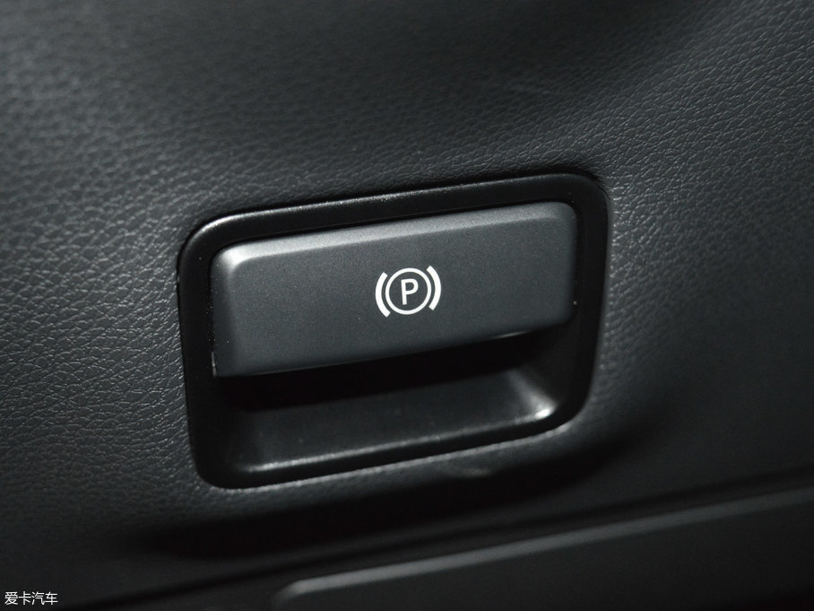 2017YGLA GLA 200 Ӹ