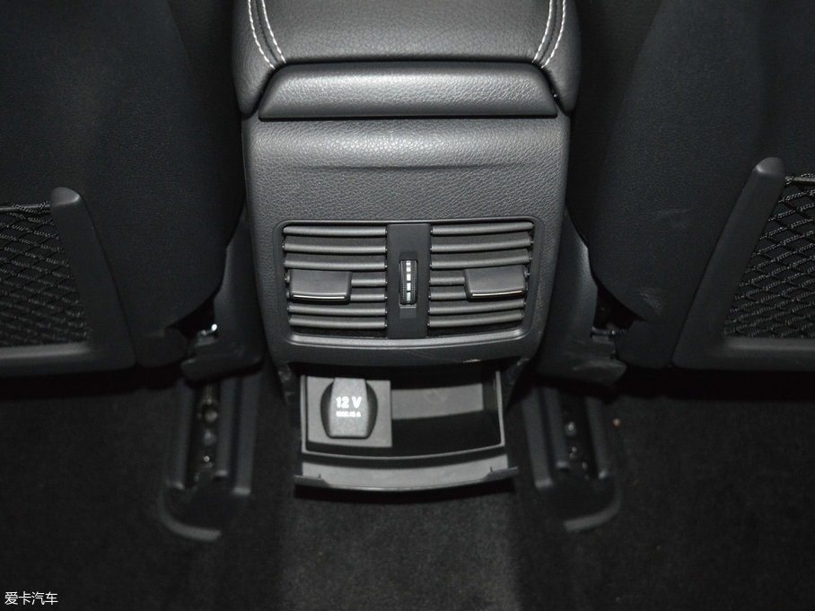 2017YGLA GLA 200 Ӹ