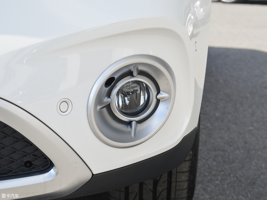 2017YGLA GLA 220 4MATIC A