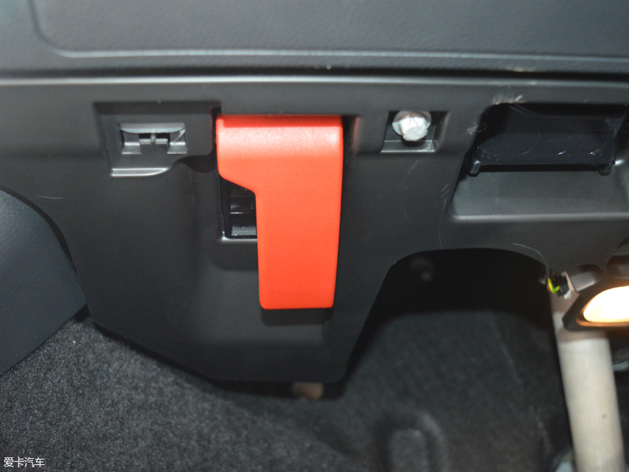 2017YGLA GLA 220 4MATIC A